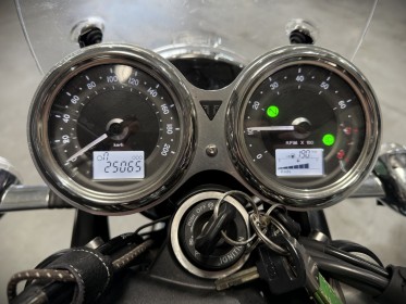 Triumph bonneville t120 garantie 12 mois. occasion simplicicar magny-en-vexin simplicicar simplicibike france