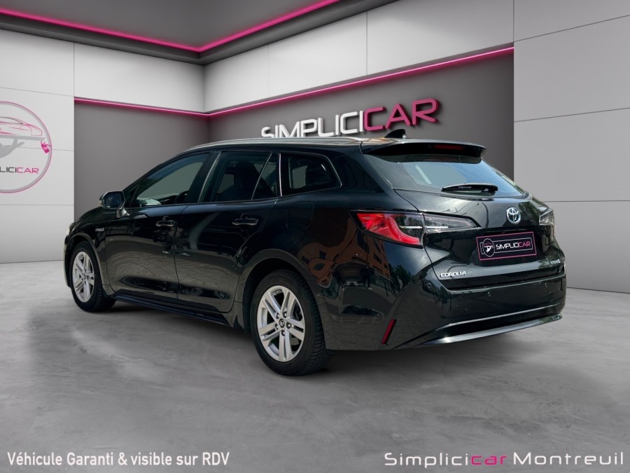 TOYOTA d'occasion COROLLA TS 122H DYNAMIC BUSINESS de 2019 Montreuil