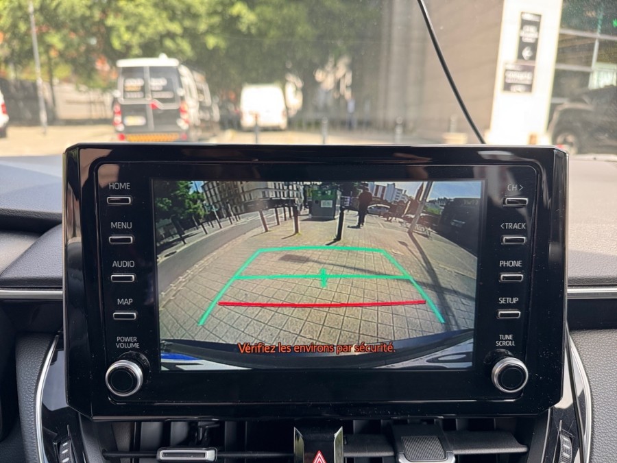 TOYOTA d'occasion COROLLA TS 122H DYNAMIC BUSINESS de 2019 Montreuil