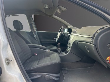 Renault laguna 1.6 16v confort expression occasion simplicicar lagny  simplicicar simplicibike france