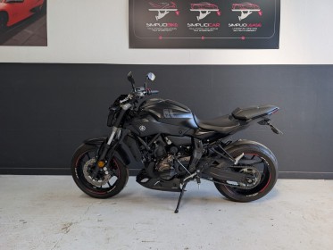 Yamaha mt07 700 full black garantie 12 mois bride a2 occasion parc moto - simplicicar brest simplicicar simplicibike france
