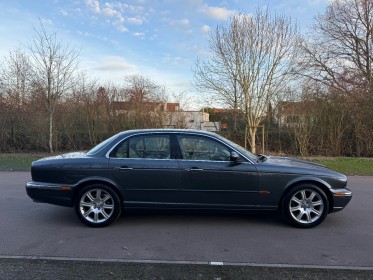 Jaguar xj8 3.5 v8 classique a occasion simplicicar vaucresson simplicicar simplicibike france