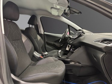 Peugeot 2008 bluehdi 100ch ss bvm5 signature garantie 12 mois occasion simplicicar amiens  simplicicar simplicibike france