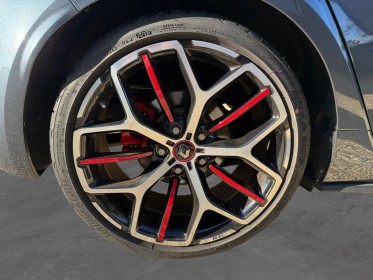 Renault megane iv berline tce 300 edc rs trophy entretien complet renault carplay sièges recaro rs monitor garantie 12 mois...