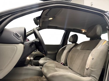 Renault clio 1.6i 16v initiale paris bva 1ere main occasion simplicicar strasbourg simplicicar simplicibike france