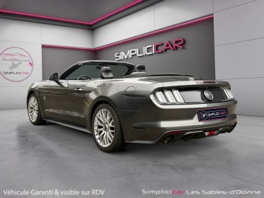 Ford mustang convertible 2.3 ecoboost 317 sièges av chauffants et ventilés sièges cuir garantie 12 mois occasion...