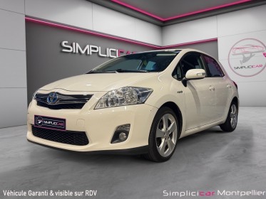 Toyota auris mc 136ch hsd dynamic suivi exclusif toyota garantie 12 mois occasion montpellier (34) simplicicar simplicibike...