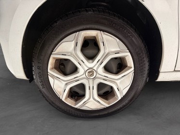 Renault twingo iii sce 65 - 20 life bluetooth phares automatiques limiteur de vitesse garantie 12 mois occasion simplicicar...