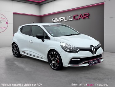 Renault clio iv 1.6 turbo 220rs trophy edc rs monitor sièges chauffants caméra de recul garantie 12 mois occasion barberey...