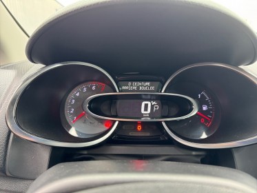 Renault clio iv 1.6 turbo 220rs trophy edc rs monitor sièges chauffants caméra de recul garantie 12 mois occasion barberey...