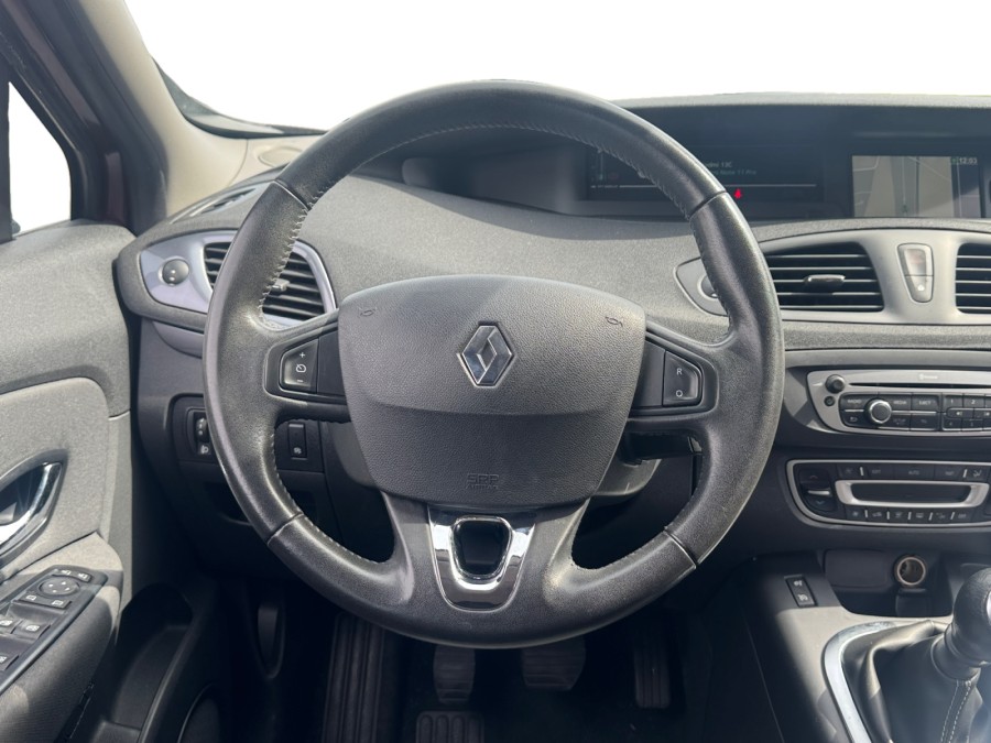 RENAULT d'occasion SCENIC 1.2 TCE 130 BUSINESS de 2016 Méry Sur Oise