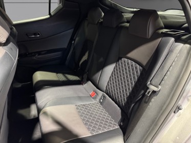 Toyota c-hr hybride mc19 2.0l distinctive 184 ch sièges chauffant carplay garantie 12 mois occasion simplicicar narbonne...