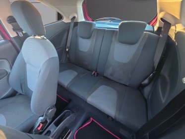 Ford ka 1.2 69ch  ambiente ideal jeune conducteur occasion avignon (84) simplicicar simplicibike france