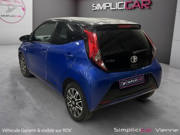Toyota aygo my21 1.0 vvt-i x-shift x-clusiv zen garantie 12 mois occasion simplicicar vienne simplicicar simplicibike france