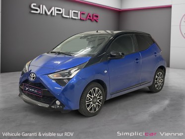 Toyota aygo my21 1.0 vvt-i x-shift x-clusiv zen garantie 12 mois occasion simplicicar vienne simplicicar simplicibike france