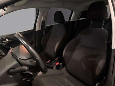 Peugeot 208 1.2 puretech 82ch urban soul garantie 12 mois occasion simplicicar colmar simplicicar simplicibike france