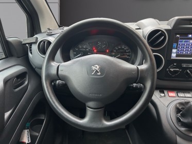 Peugeot partner fourgon 121 l2 1.6 hdi 90 bvm5 pack clim nav, radar arrière, climatisation, gps tactile, bluetooth,...