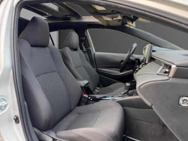 Toyota corolla hybride 122h design/toit panoramique et ouvrant/caméra de recul/conduite semi autonome/plusieurs mode de......