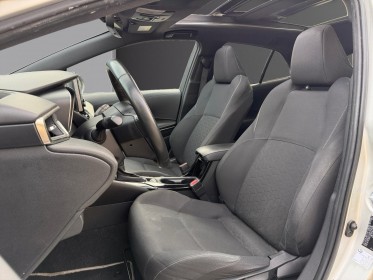 Toyota corolla hybride 122h design/toit panoramique et ouvrant/caméra de recul/conduite semi autonome/plusieurs mode de......