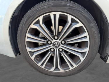 Toyota corolla hybride 122h design/toit panoramique et ouvrant/caméra de recul/conduite semi autonome/plusieurs mode de......