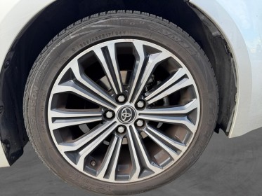 Toyota corolla hybride 122h design/toit panoramique et ouvrant/caméra de recul/conduite semi autonome/plusieurs mode de......