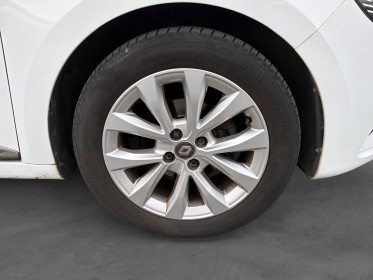 Renault clio v tce 100 intens carplay / caméra de recul / chargeur à induction garantie 12 mois occasion simplicicar caen ...