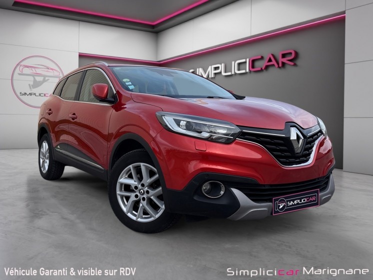 Renault kadjar dci 130 energy 4wd intens sièges chauffants radar de stationnement attelage garantie 12 mois occasion...