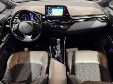 Toyota c-hr hybride mc19 2.0l distinctive 184 ch sièges chauffant carplay garantie 12 mois occasion simplicicar narbonne...