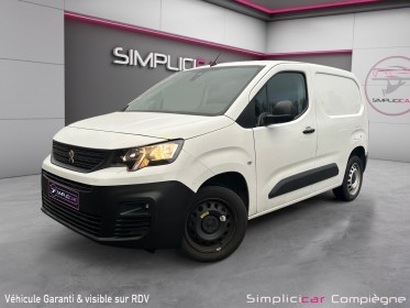 Peugeot partner fourgon 1.5 130ch  eat8 - boite auto - faible km - occasion simplicicar compiegne simplicicar simplicibike...