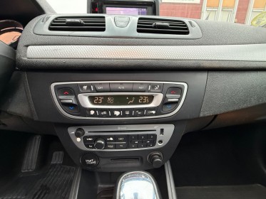 Renault megane iii estate estate iii 1.5 dci 110 fap eco2 zen edc occasion simplicicar meaux simplicicar simplicibike france