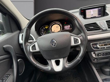 Renault megane iii estate estate iii 1.5 dci 110 fap eco2 zen edc occasion simplicicar meaux simplicicar simplicibike france