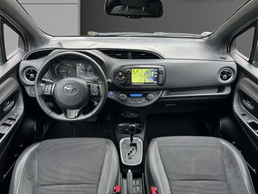 Toyota yaris hybride mc2 100h chic city nav rc18 garantie 12 mois occasion simplicicar vienne simplicicar simplicibike france