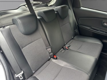 Toyota yaris hybride mc2 100h chic city nav rc18 garantie 12 mois occasion simplicicar vienne simplicicar simplicibike france