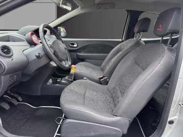 Renault twingo ii 1.5 dci 65 ch expression eco2 occasion osny simplicicar simplicibike france