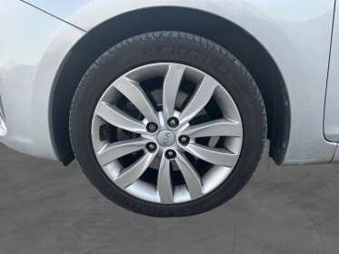 Kia carens 1.7 crdi 115 ch isg 7 places toys r us occasion simplicicar toulouse nord simplicicar simplicibike france