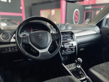Suzuki vitara 1,4l boosterjet hybrid style  garantie 12 mois occasion simplicicar annecy simplicicar simplicibike france