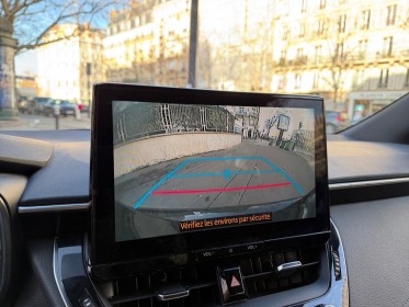 Toyota corolla pro hybride nouvelle 140ch dynamic business  programme beyond zero academy occasion paris 17ème (75)(porte...