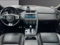 Jaguar e-pace 2.0 d - 180 ch awd bva r-dynamic toit panoramique occasion simplicicar pontarlier auto  simplicicar...