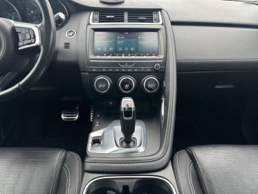 Jaguar e-pace 2.0 d - 180 ch awd bva r-dynamic toit panoramique occasion simplicicar pontarlier auto  simplicicar...