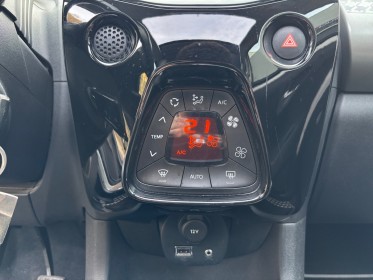 Peugeot 108 82ch bvm5 allure top toit ouvrant garantie 12 mois occasion simplicicar vienne simplicicar simplicibike france