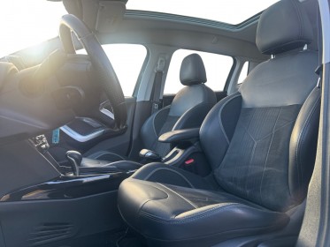 Peugeot 2008 crossway 110 ch eat6 carplay/ camera de recul/ toit pano occasion simplicicar orgeval  simplicicar simplicibike...