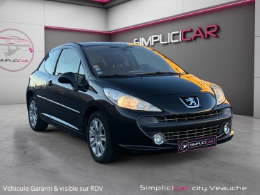 Peugeot 207 1.6 hdi 90 premium distri ok / radar arr / clim occasion simplicicar veauche simplicicar simplicibike france
