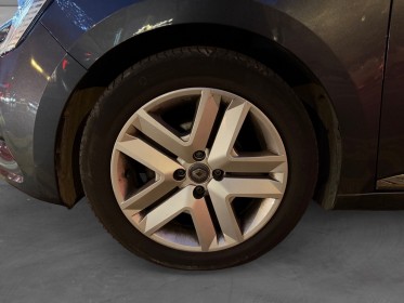 Renault clio v tce 90 / radar de recul / entretien renault occasion paris 17ème (75)(porte maillot) simplicicar simplicibike...