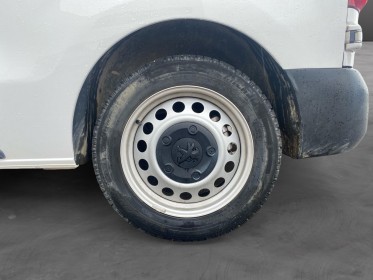 Peugeot expert fourgon gn tole standard 2.0l bluehdi 145 ss eat8 asphalt 1er main caméra de recul l 242cm, l 152cm...