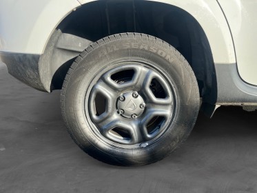 Dacia duster sce 115 4x2 silver line 2017 radar de recul / climatisation / roue de secours / garantie 12 mois occasion...