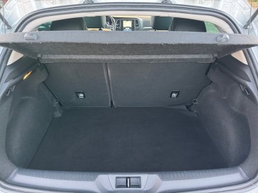 Renault megane iv berline dci 110 edc intens caméra de recul affichage tête haute full led garantie 12 mois occasion...