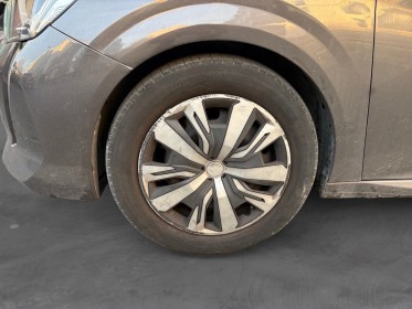 Peugeot 208 puretech 75 ss bvm5 allure, gt line, garantie 12mois occasion simplicicar villejuif  simplicicar simplicibike...