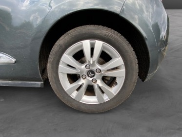 Citroen ds3 e-hdi 90 be chic etg6 boite auto-clim auto- aide au stationnement-gps occasion champigny-sur-marne (94)...