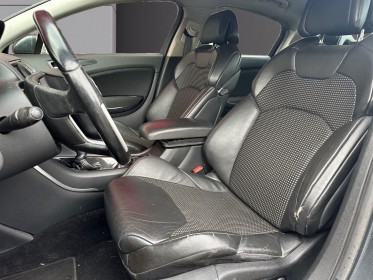 Citroen c5 c5 bluehdi 180 ss eat6 hydractive exclusive, siége electique,radar avant arrière, garantie 12mois occasion...