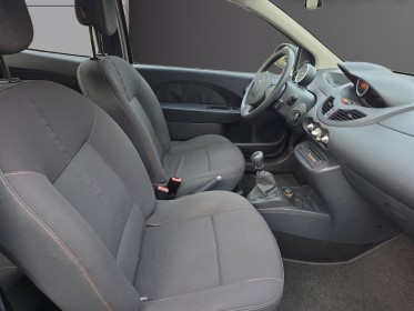 Renault twingo ii 1.2 60 eco2 dynamique//garantie 12 mois// occasion simplicicar lille  simplicicar simplicibike france